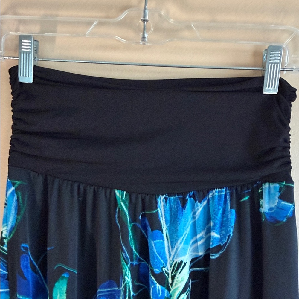 Apt. 9 Black High-Low Skirt with Blue & Teal Floral Print - Picture 4 of 6